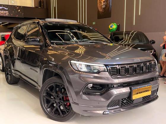 JEEP COMPASS 2.0 HURRICANE 4 TURBO GASOLINA BLACKHAWK AT9 JEEP COMPASS 2.0 HURRICANE 4 TURBO GASOLINA BLACKHAWK AT9